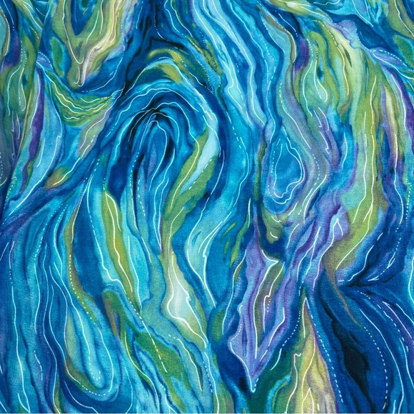 Handcrafted swirl/marbled blue & green fabric table runner - Picture 5 of 7